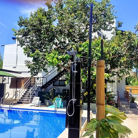 Alona Whitehouses Resort Panglao Exterior foto