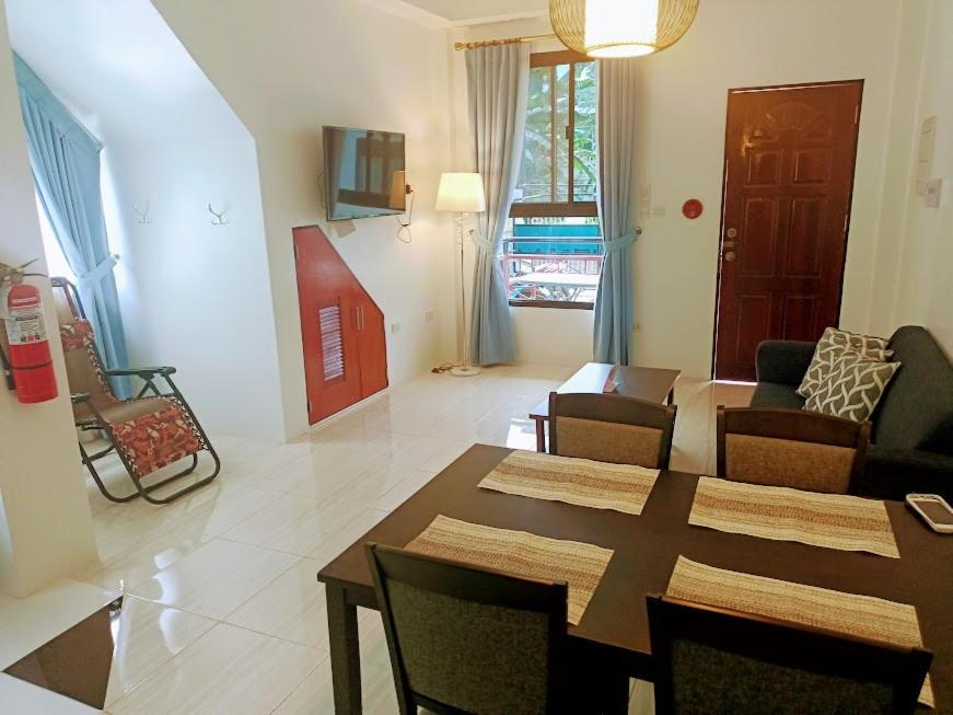 Alona Whitehouses Resort Panglao Exterior foto